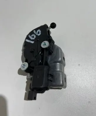 Mercedes-Benz GLS X166 Vent window/glass motor A1666700004 C02230104