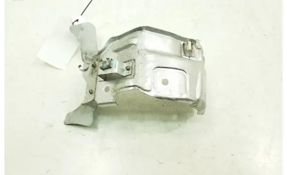 Mercedes-Benz A W177 Other engine bay part A6080960100