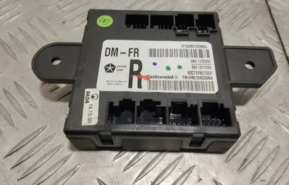 Maserati Quattroporte Door control unit/module 52851639AC