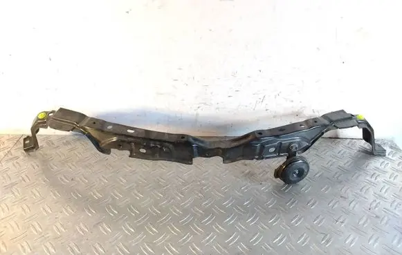 Toyota RAV 4 (XA40) Top upper radiator support slam panel 