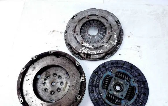 KIA Sportage Clutch set kit 32001
