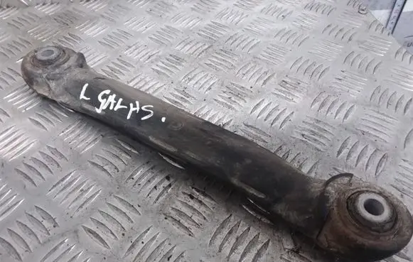 Rear control arm