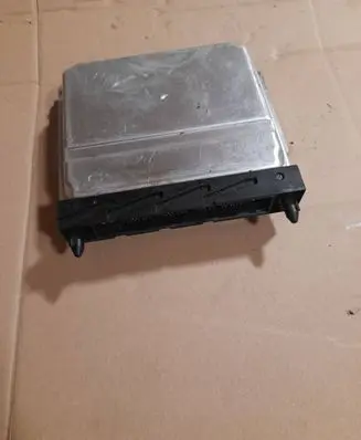 Volvo XC90 Engine control unit/module 1039S04101