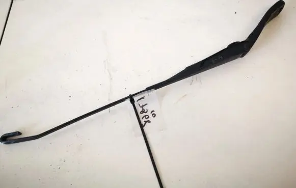 Dacia Sandero Front wiper blade arm