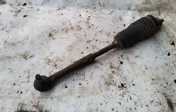 Toyota Corolla Verso E121 Steering tie rod 