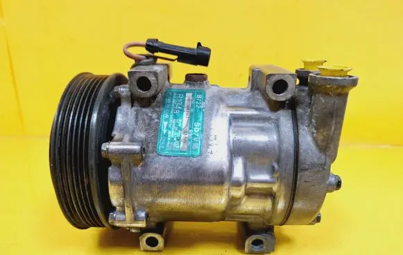 Alfa Romeo 156 Air conditioning (A/C) compressor (pump) 