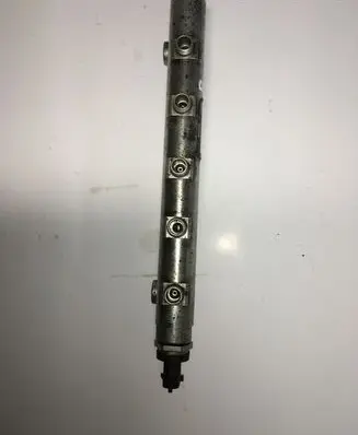 Fuel main line pipe