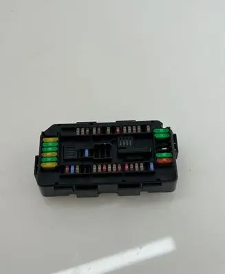 BMW 4 F32 F33 Fuse box set 9389068 30042018 19549000001