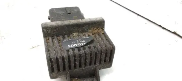 Renault Laguna III Glow plug pre-heat relay 9640469680A BDL712