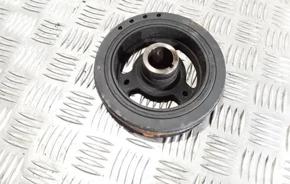 Toyota Yaris Crankshaft pulley 912241