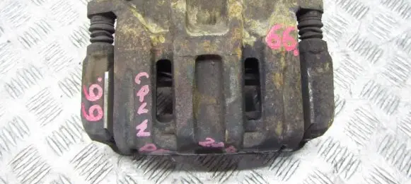 Honda CR-V Front brake caliper NA32