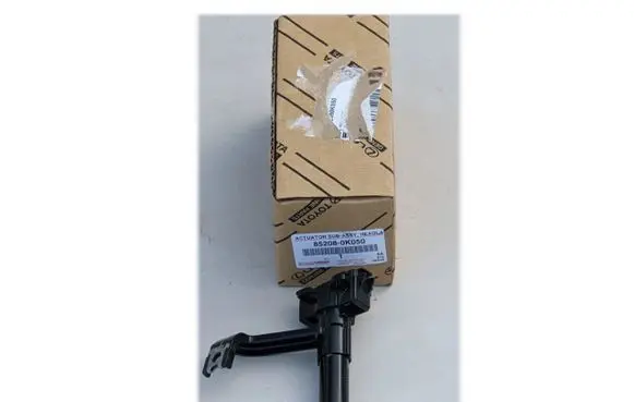 Toyota Hilux VIII Headlight washer nozzle holder 852080K050 A852080K050