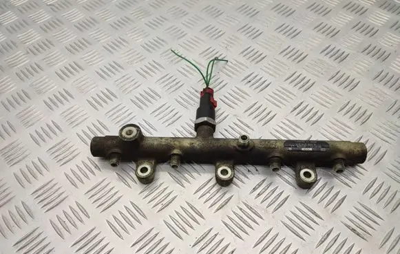 Fuel main line pipe