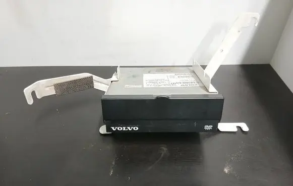 Volvo V70 Navigation unit CD/DVD player 307326531 41760159