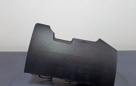 Knee airbag