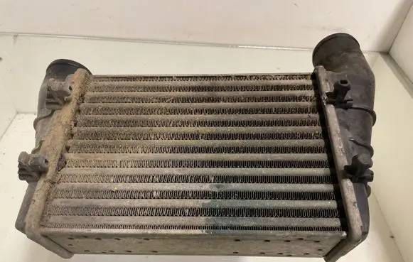 Audi A4 S4 B5 8D Intercooler radiator 1402007
