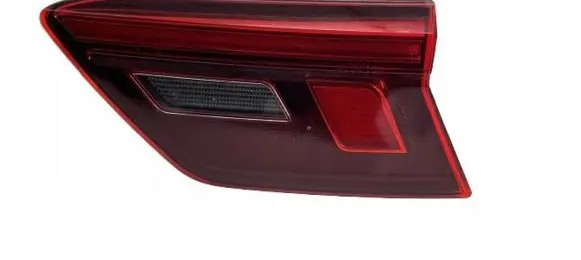 Volkswagen Tiguan Rear/tail lights 5NA945094G