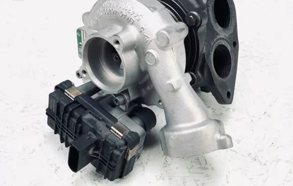 BMW 6 F12 F13 Turbo 8510943