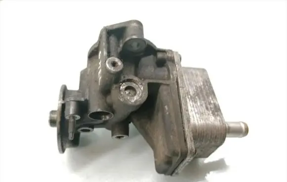 Peugeot Boxer Oil filter mounting bracket 