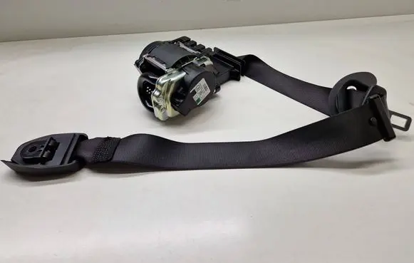 BMW i4 Front seatbelt 0589P10021 031123 636609100