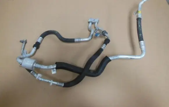 Fiat 500X Air conditioning (A/C) pipe/hose 52045129 5192460