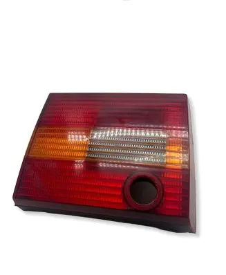Volkswagen PASSAT B4 Tailgate rear/tail lights 3A9945108