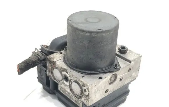 Mercedes-Benz B W245 ABS Pump A0054319512