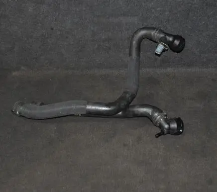 Volkswagen Jetta VI Engine coolant pipe/hose 5C0121049K