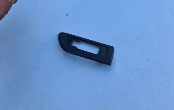 Volvo S60 Fender trim (molding) 09151909