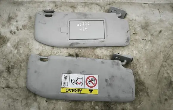 Mazda CX-3 Sun visor