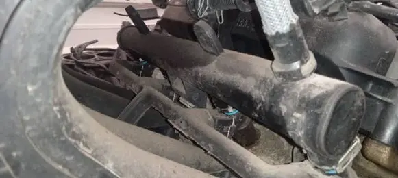 Peugeot 206 Fuel main line pipe