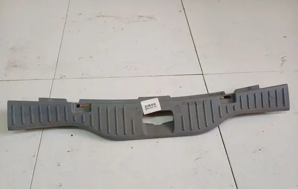 Other trunk/boot trim element