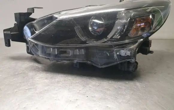 Mazda 6 Headlight/headlamp