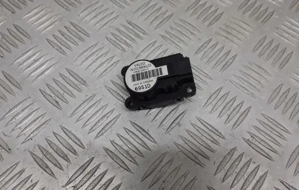 Renault Scenic II - Grand scenic II Central body control module