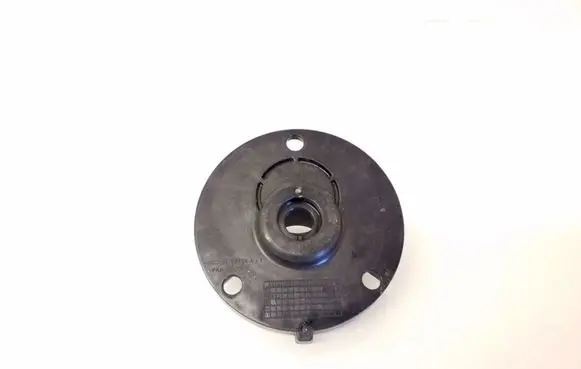 Mercedes-Benz C W205 Rear coil spring rubber mount 