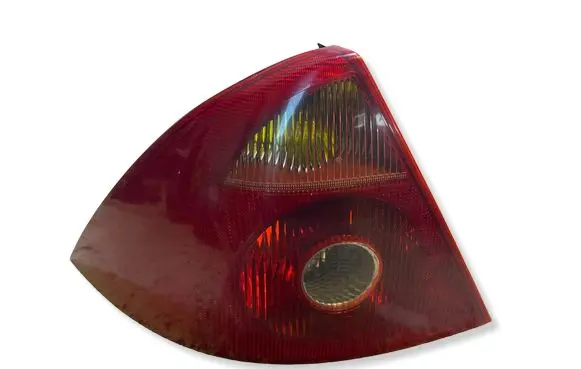 Ford C-MAX I Rear/tail lights 0374D