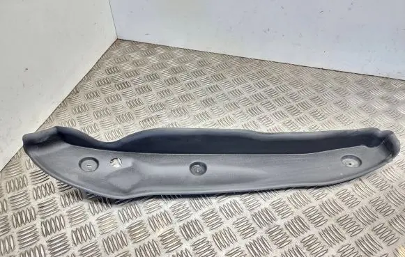 Mercedes-Benz ML W166 Front arch trim A1668890125 18567321 WPT50900