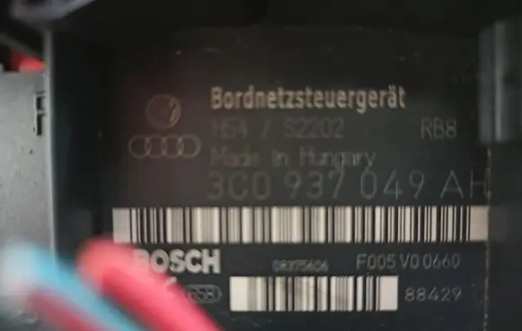 Volkswagen Touran I Comfort/convenience module 3C0937049AH