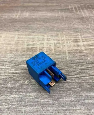 Hyundai Terracan Other relay 95225H1200 DC12V 30A