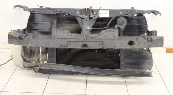 Nissan Qashqai Front piece kit 