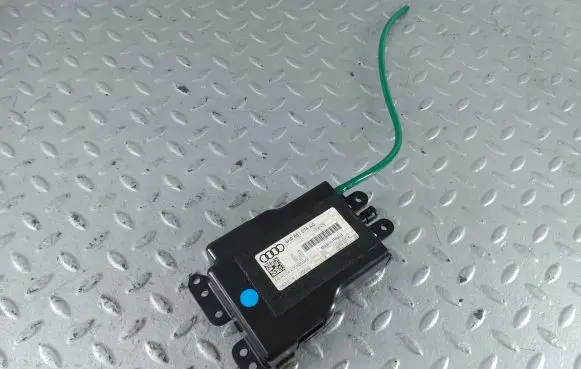Audi A8 S8 D4 4H Seat control module 4H0881074AC