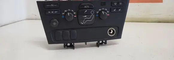 Volvo XC70 Climate control unit 0973979C 7923