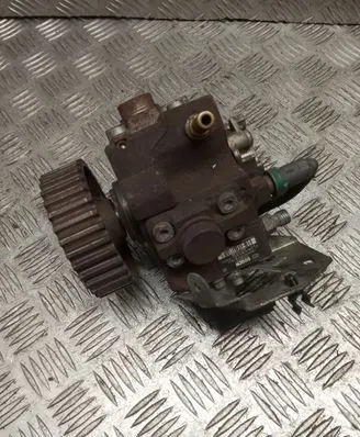 Ford Focus Fuel injection high pressure pump 0445010102 9656300380