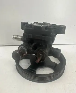 Mitsubishi Lancer Power steering pump