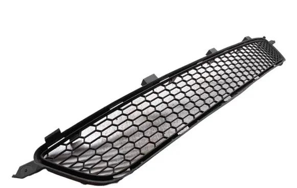 Lexus IS 220D-250-350 Front bumper lower grill 5311253010