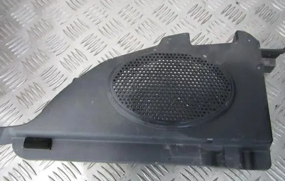 Side speaker trim/cover