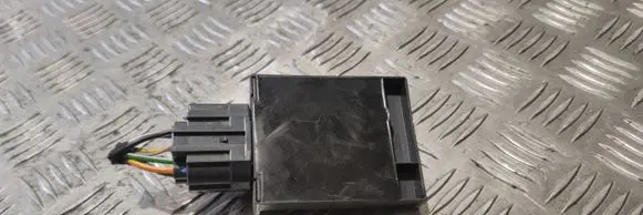 Volvo XC90 Fuel injection pump control unit/module 31478784