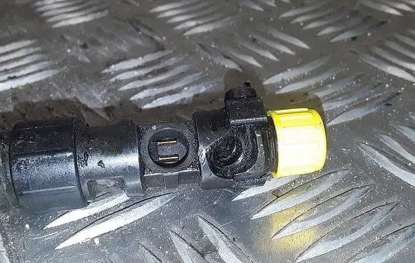 Ford Kuga I Fuel injector 9686191080 embr00101d