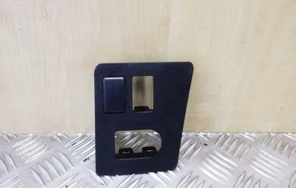 Nissan Qashqai Mirror switch trim 68485JD000