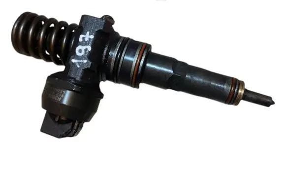 Volkswagen PASSAT B5.5 Fuel injector 038130073AL 0414720039